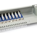 ÷ Patch panel 16 puertos categoria 6 apantallado color gris claro